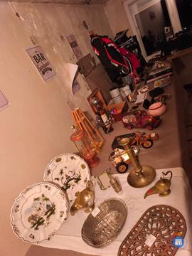 Image Grand vide maison et garage (photo 1)