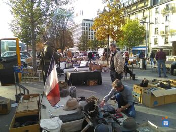 Image brocante de plainpalais (photo 1)