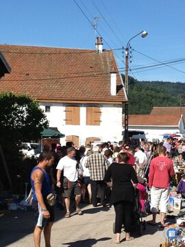 Image Vide greniers Anim'GA et Football Club Granges (photo 1)