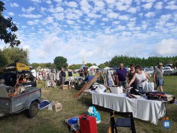 Image Vide grenier annuel (photo 1)
