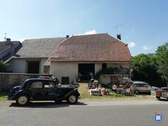 Image Déballage mensuel de brocante de 10h à 16h (photo 1)