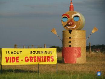 Image 18 ème vide greniers (photo 1)