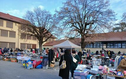 Image Vide grenier et marche gourmand de Ville-la-Grand (photo 1)