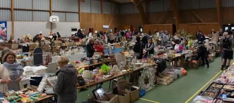 Image Foire aux Puces (photo 1)