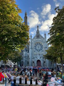 Image Vide Grenier de Toutes-Aides (photo 1)