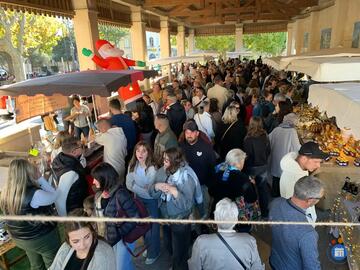 Image 43ème Foire aux Santons et 29ème Marché de Noël (photo 1)