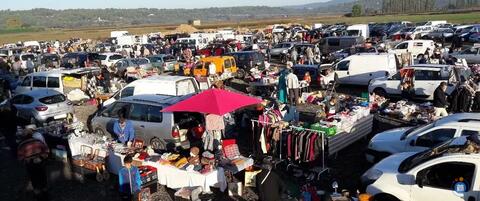 Image Cave de Cantarelle Vide Grenier Brocante tous les dimanches. (photo 1)