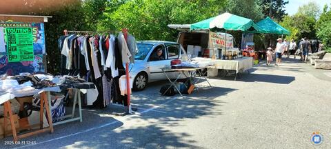 Image Vide Grenier et Produits du Terroir (photo 1)