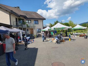Image Vide-greniers de Blanche-Pierre (photo 1)
