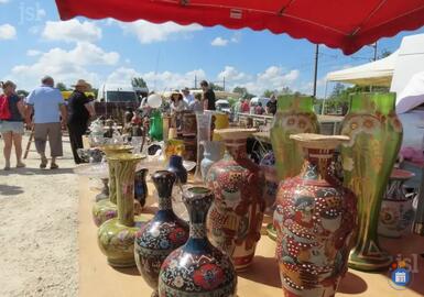 Image Puces Grange Rouge (photo 1)
