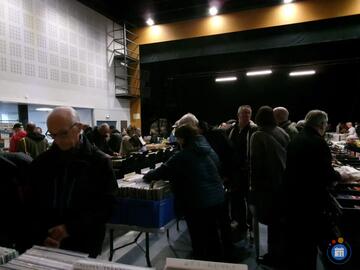 Image Bourse aux Disques & BDs de BINIC (photo 1)
