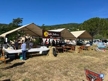 Image VIDE GRENIER (photo 1)