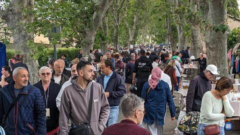 Image 31° VIDE GRENIER DE RASSUEN (photo 1)