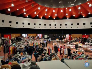 Image BOURSE AUX VETEMENTS (photo 1)