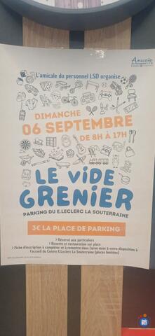 Image Le vide grenier (photo 1)