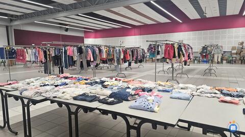 Image Bourse aux vêtements et puériculture (photo 1)