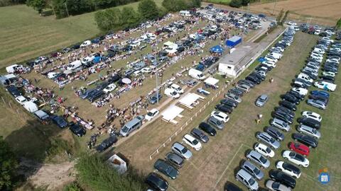 Image Vide-grenier annuel (photo 1)