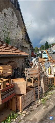 Image Vide maison vieux stock