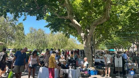 Image BROCANTE SOLIDAIRE (photo 1)