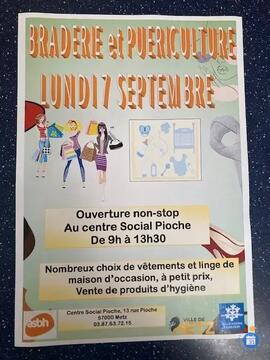 Image braderie et puériculture (photo 1)