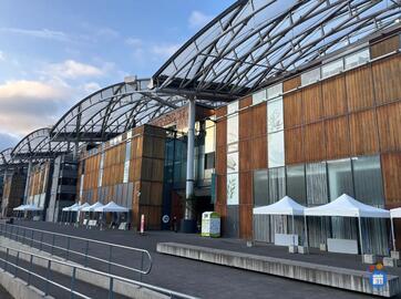 Image LE vide-grenier de Lyon Confluence (photo 1)