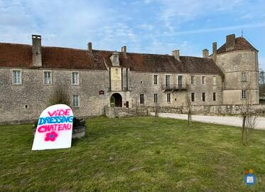 Image Vide dressing château (photo 1)