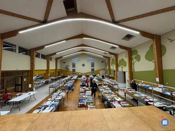 Image Bourse aux livres et DVD géante (photo 1)