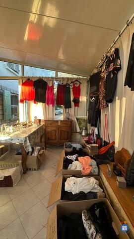 Image Vide maison vous prenez et payé ce que vous voulez (photo 1)