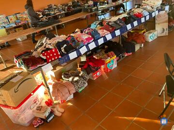 Image Bourse puériculture, vêtements, jouets, livres JUMEAUX 32 (photo 1)