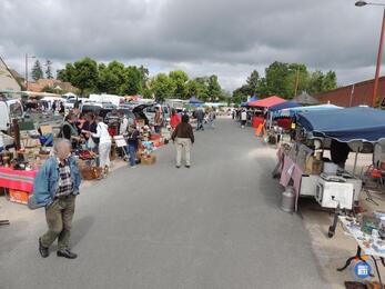 Image brocante des vacances (photo 1)
