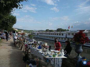 Image Puces des quais (photo 1)