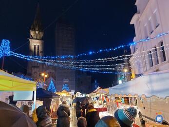 Image marché de noël (photo 1)
