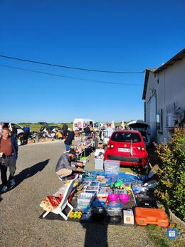 Image Vide Grenier ... Gratuit pour les exposants (photo 1)