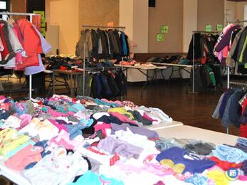Image bourse aux vêtements enfants ado automne hiver (photo 1)