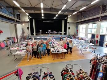 Image Bourse aux vêtements printemps-été Ti Mozaïk (photo 1)