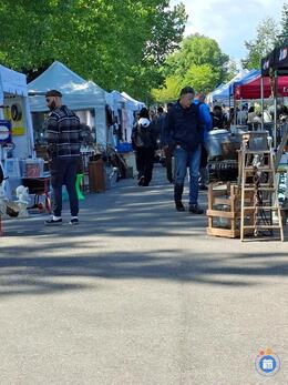 Image Brocante du Quai de Nogent (photo 1)