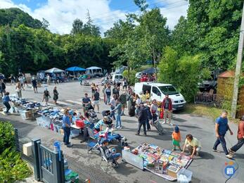 Image Vide greniers (photo 1)