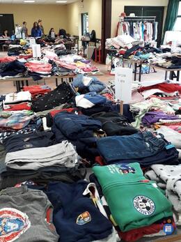 Image Bourse vêtements d'enfants, jouets, livres et puériculture (photo 1)