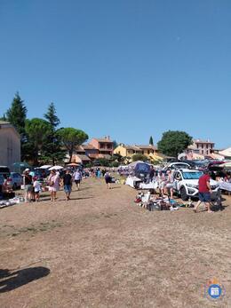 Image Vide grenier, foire artisanale (photo 1)