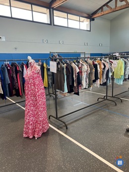 Image Vide dressing, puériculture, livres, jeux, sport, déco (photo 1)