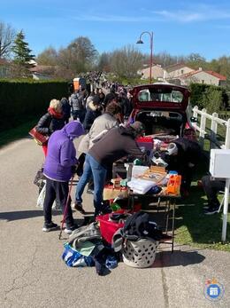 Image 17ème Vide-Greniers de l'Amicale des Habitants du Theillol (photo 1)