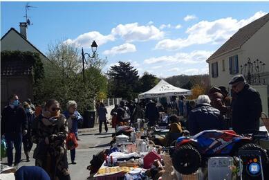 Image brocante de Boissy l'Aillerie (photo 1)