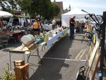 Image Vide grenier des sapeurs pompiers de Mirande (photo 1)