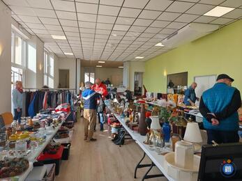 Image Brocante en partenariat avec le Secours Catholique (photo 1)