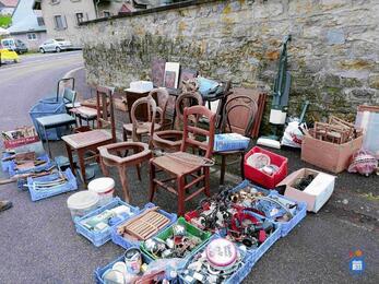 Image Marché aux puces à EGLINGEN (photo 1)