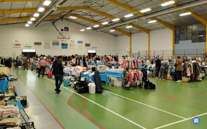 Image Vide grenier - Vide poussette (photo 1)