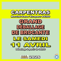 Image Grand déballage de brocante au marché gare écoparc (photo 1)