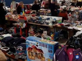 Image Bourse de Puériculture, jeux et jouets de Pirey (photo 1)