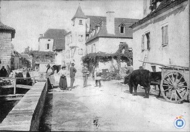 Image Vide Grenier au Coeur de l’ancienne cité Médiévale de Fons (photo 1)