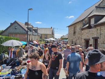 Image Grand vide grenier de bille (photo 1)